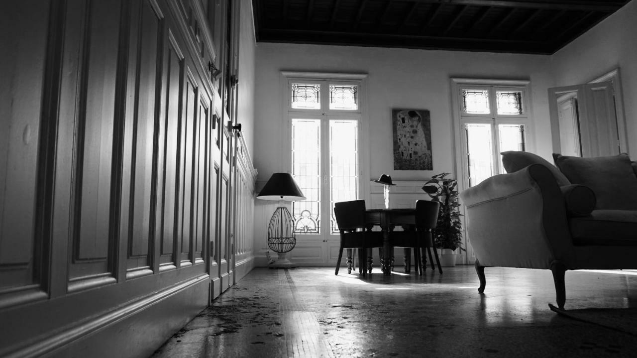 La Domitia - Maison D'Hotes, Massages & Bien-Etre Montbazin Exterior foto